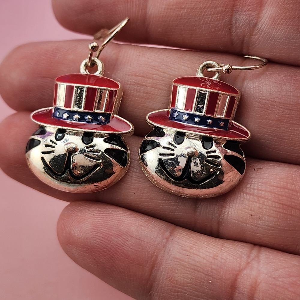 Patriotic Cat Dangle Earrings Red White Blue Enamel Uncle Sam Hat Silver Tone